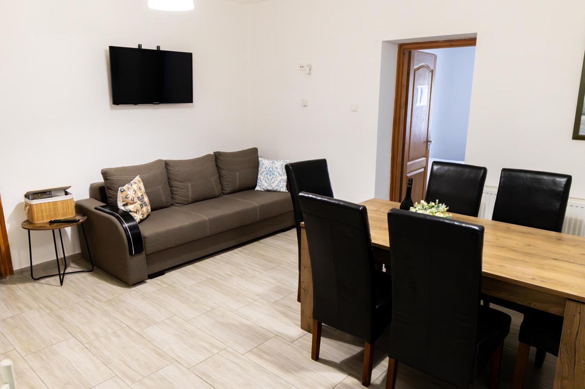 Kincso Vendeghaz Apartment Sarospatak Exterior photo