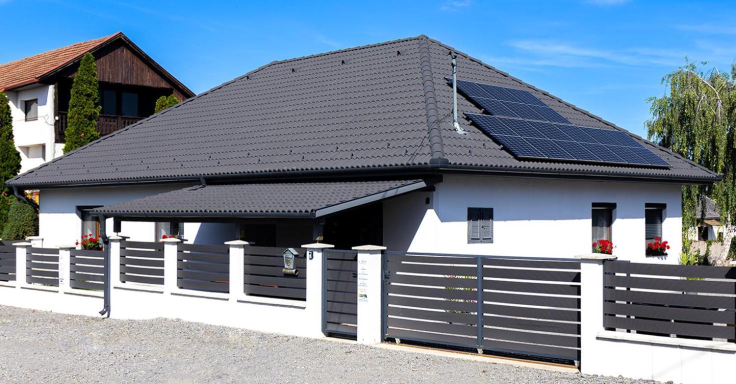 Kincso Vendeghaz Apartment Sarospatak Exterior photo